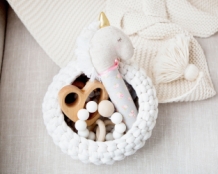 Piepspeeltje Yvette baby kraamcadeautje